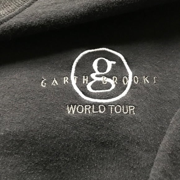 Vintage 1990’s Garth Brooks World Tour Sweatshirt - Picture 4 of 7